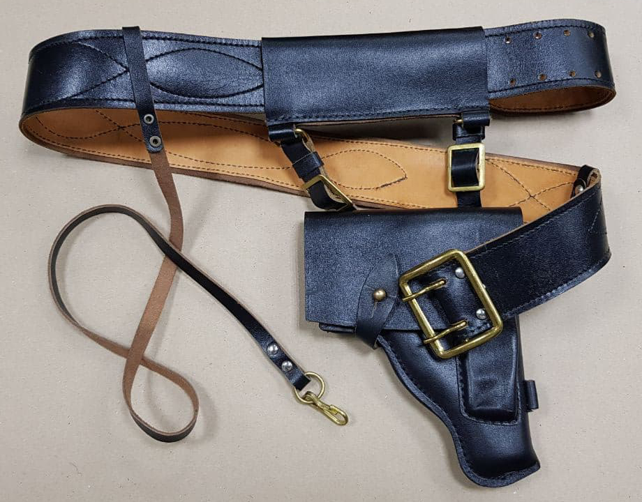 Ремень с кобурой под ПМ ВМФ офицерский кожаный СССР Ремень с кобурой под ПМ ВМФ офицерский кожаный СССР